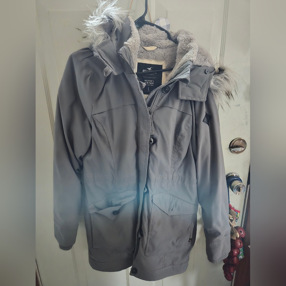 Hollister, L, Large, Hood Fur lined Winter Coat